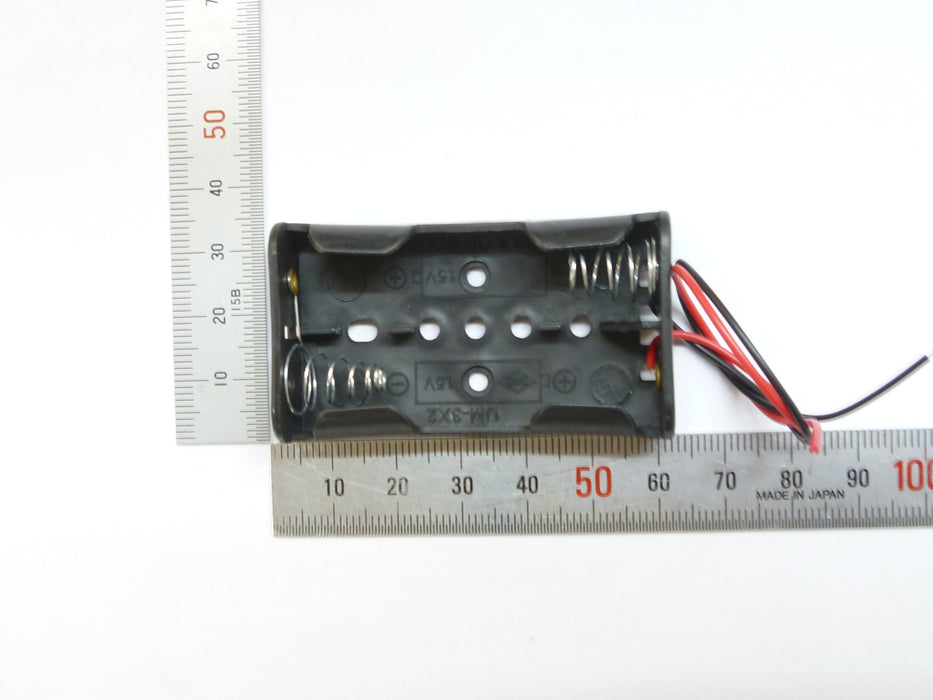 b00978 Battery box with wire for 2 AA size 3 pieces
